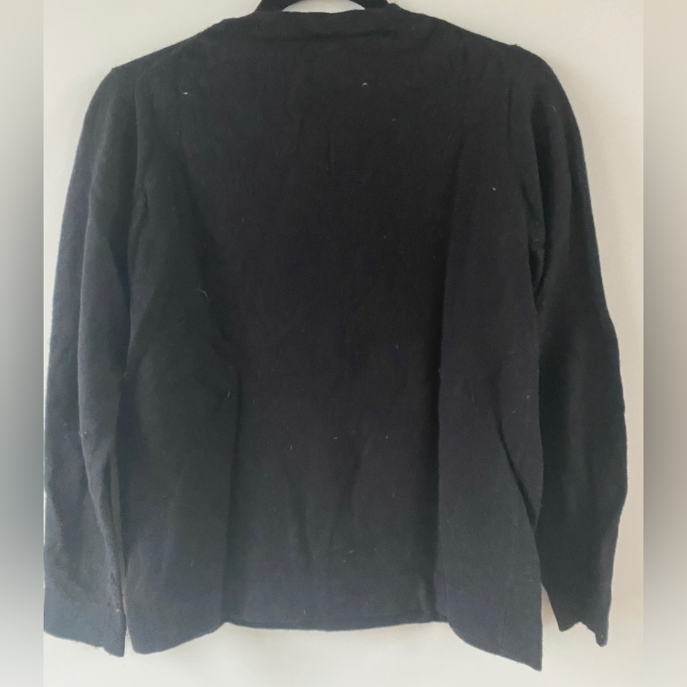 Black Sweater - Picture 3 of 3